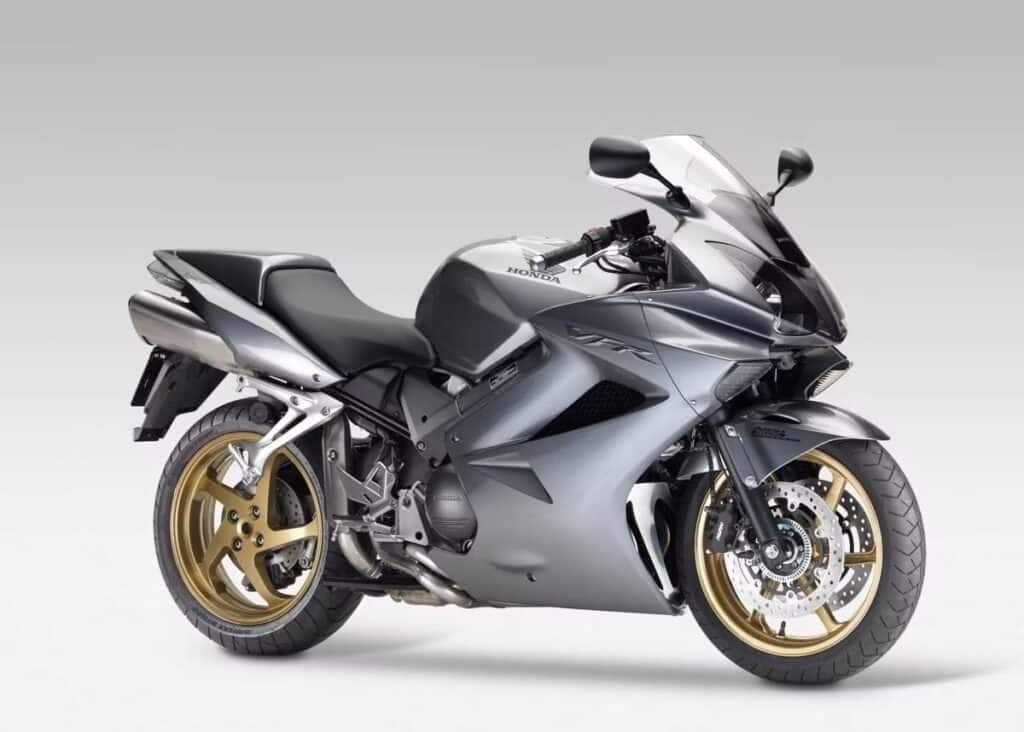 2009-honda-vfr800-gray-1024x7325803972702888314438